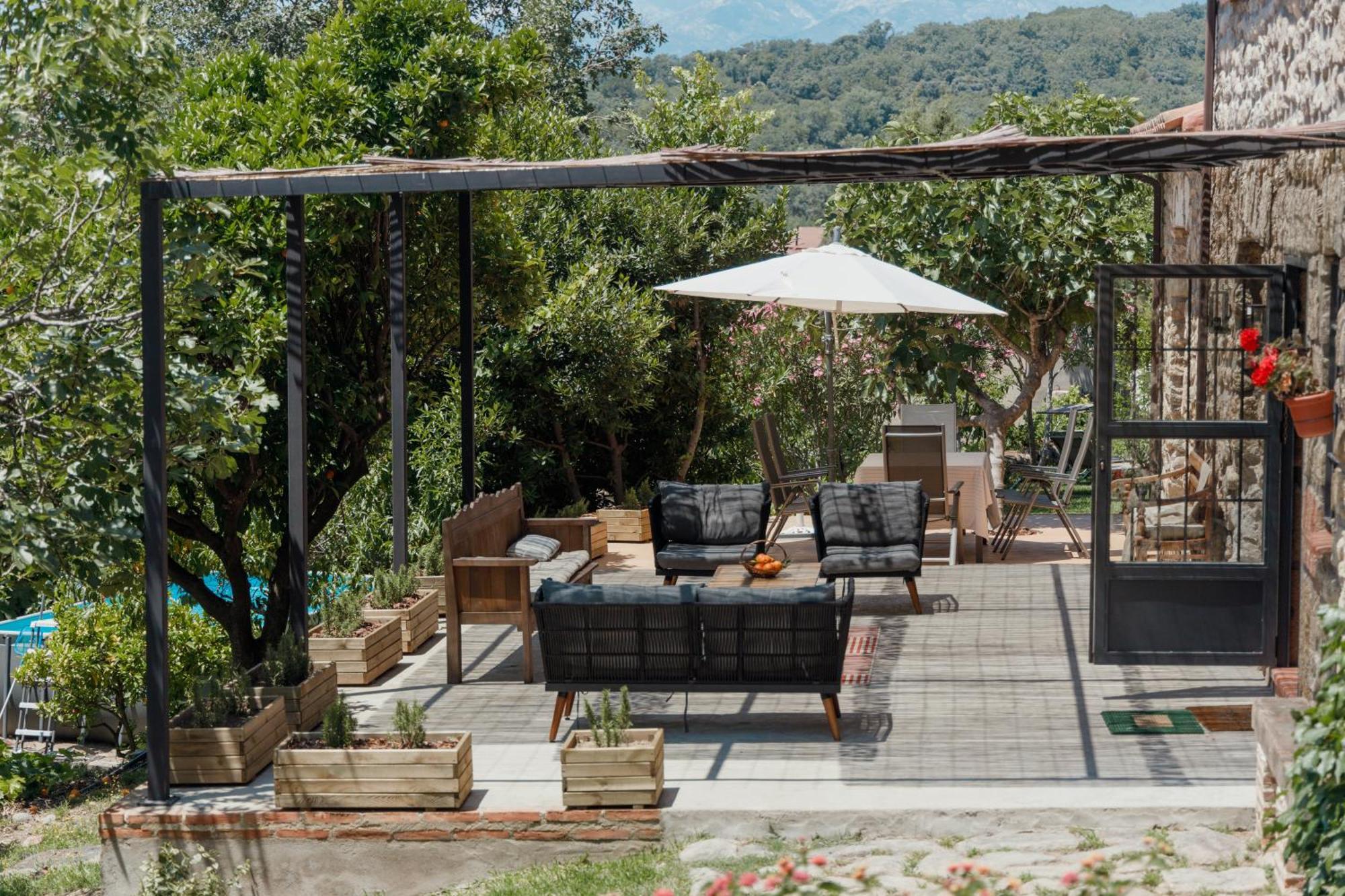 Casa Rural En Candeleda Con Piscina Y Un Maravilloso Jardin Dış mekan fotoğraf